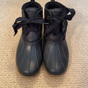Sperry Saltwater duck boots (two eye laces)